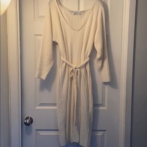 JustFab cream sweater dress size L fits 8-14